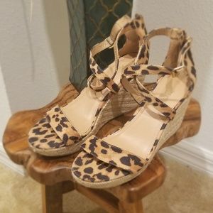 Straw wedge cheetah print heels
